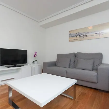 Ulia C - Local Rentss Apartamento *